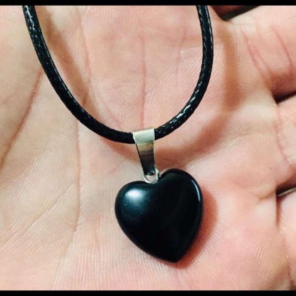 Jewelry - Onyx Heart Shaped Charm/Pendant Necklace